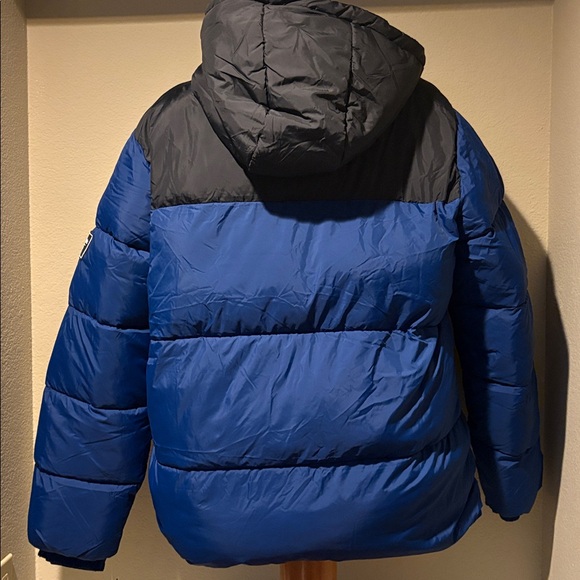 Reebok Northern Night Hooded Insulated Puffer Jacker - Picture 2 of 4